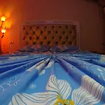 Отель Buza 3*
