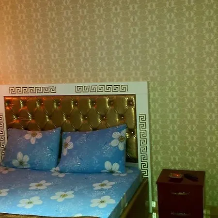 Buza Hotel 3*