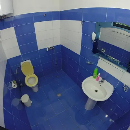Buza Hotel
